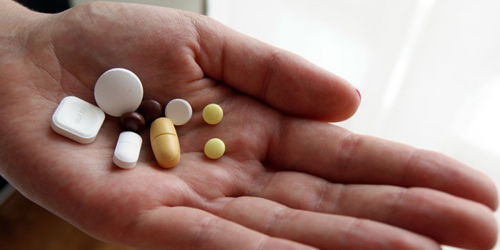 Таблетки на ладони